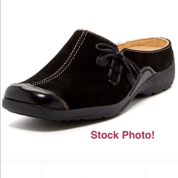 Naturalizer Shoes - Super Comfortable, Nubuck Naturalizer,Muse size 7